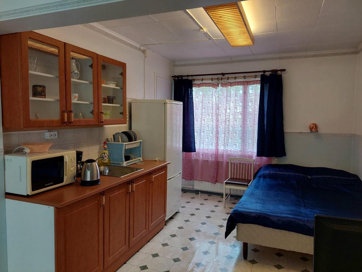 Lana Guest House Simpele Exterior foto