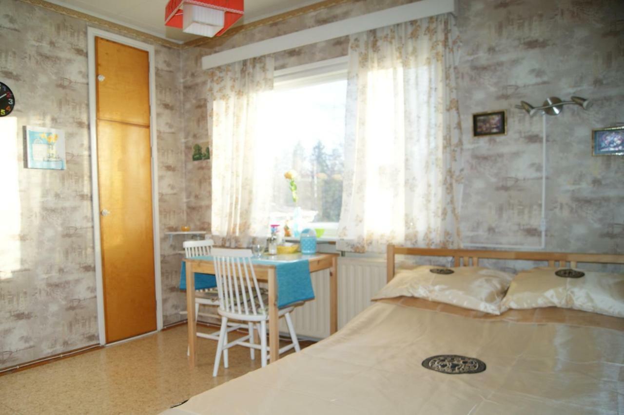 Lana Guest House Simpele Exterior foto